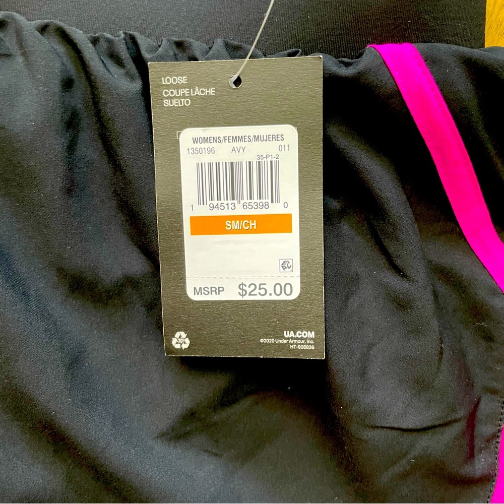 Under Armour Black Pink Tempo Run Shorts NWT - Size S - Picture 6 of 6